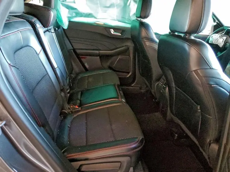 2024 FORD ESCAPE ST LINE  