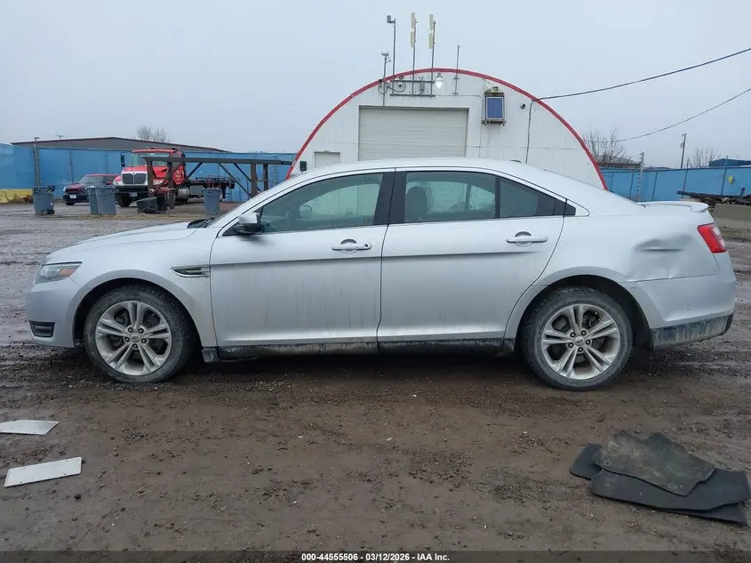 2015 FORD TAURUS SEL