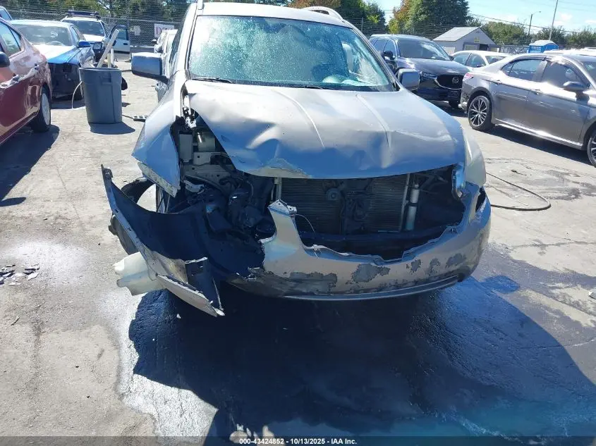 2013 NISSAN ROGUE SV