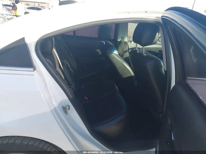 2015 CHEVROLET CRUZE LTZ