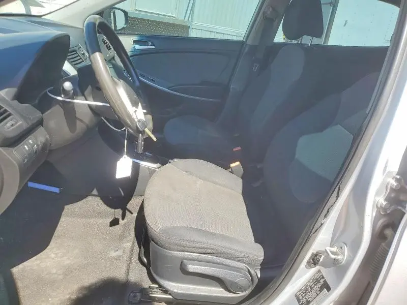 2014 HYUNDAI ACCENT GLS   