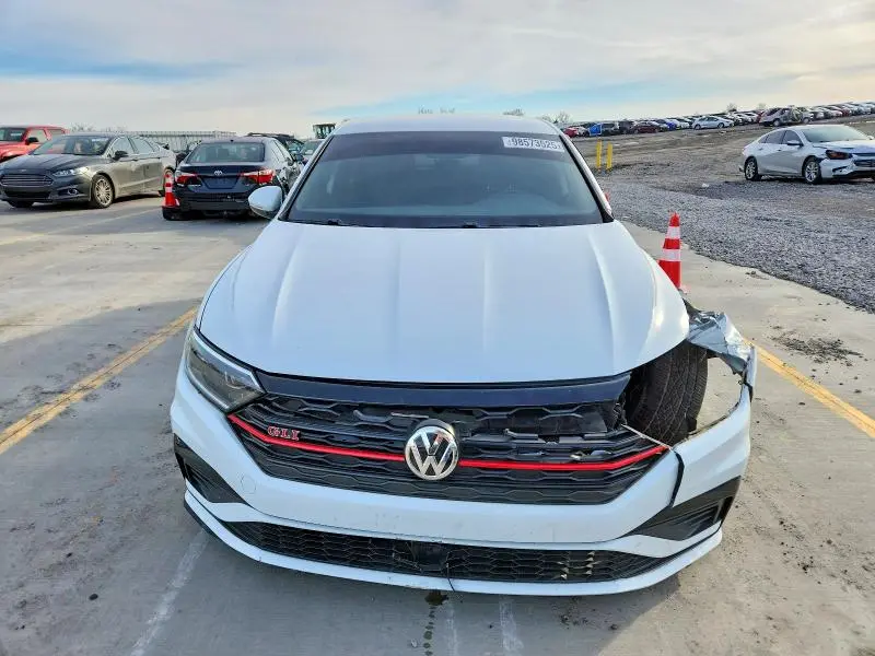 2019 VOLKSWAGEN JETTA GLI  