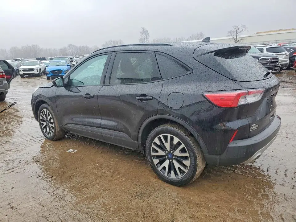 2020 FORD ESCAPE SE SPORT  