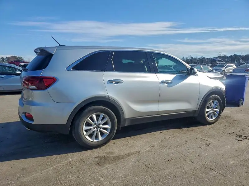 2019 KIA SORENTO LX V6  