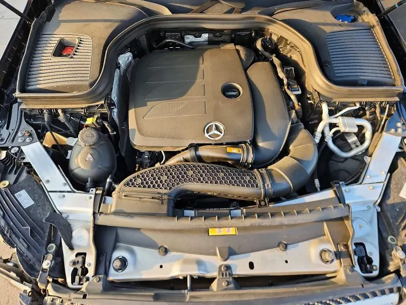 2020 MERCEDES-BENZ GLC 300  