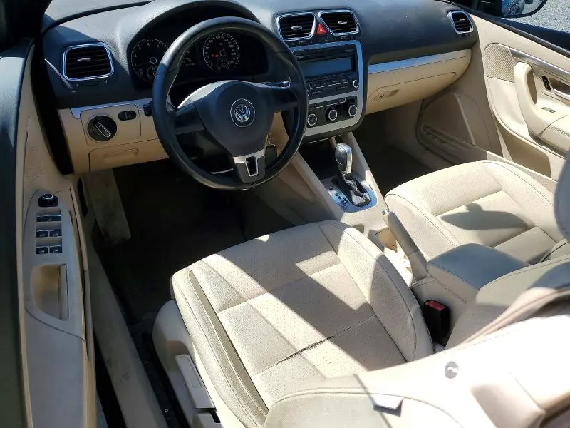 2012 VOLKSWAGEN EOS   