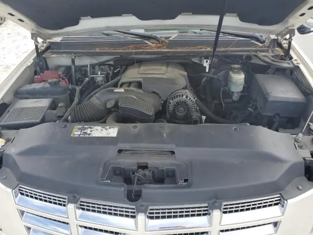 2011 CADILLAC ESCALADE ESV LUXURY  