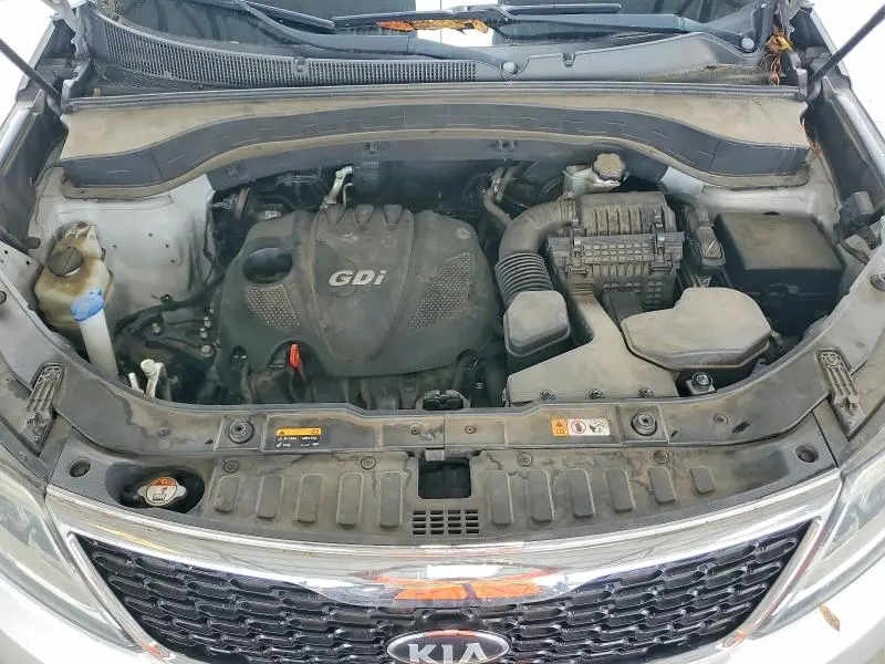 2014 KIA SORENTO LX  