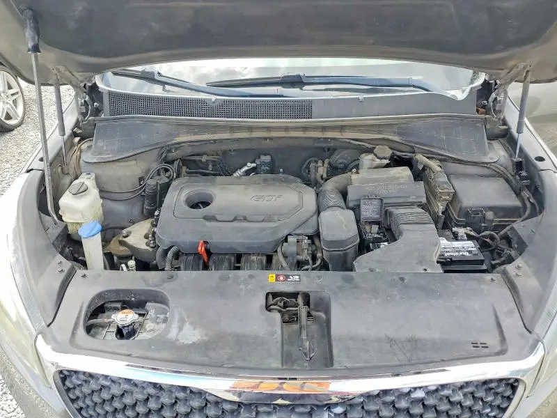 2017 KIA SORENTO LX  