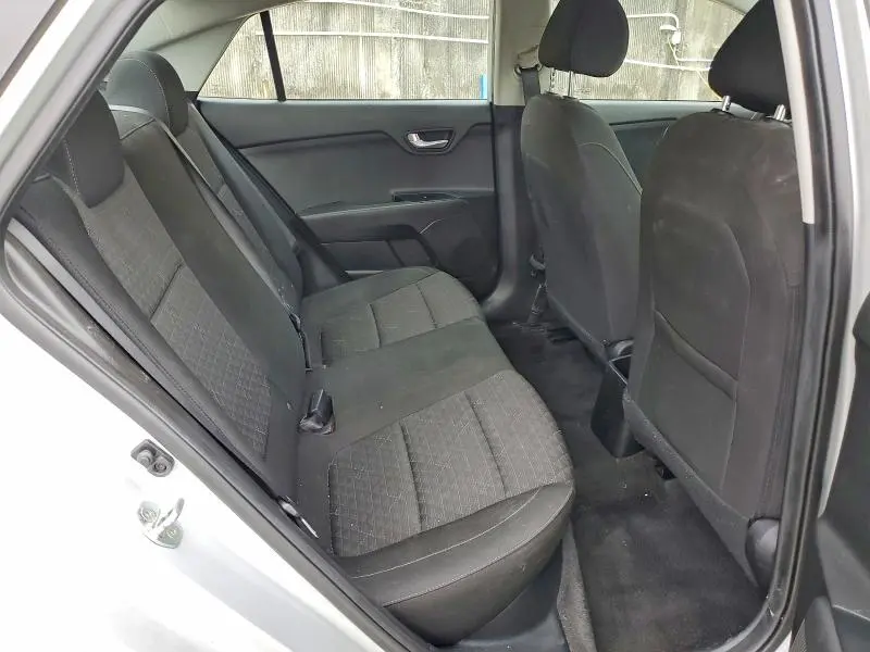 2022 KIA RIO LX  