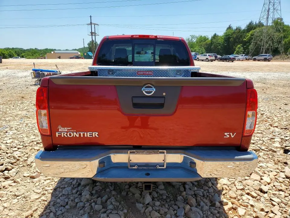 2017 NISSAN FRONTIER SV  