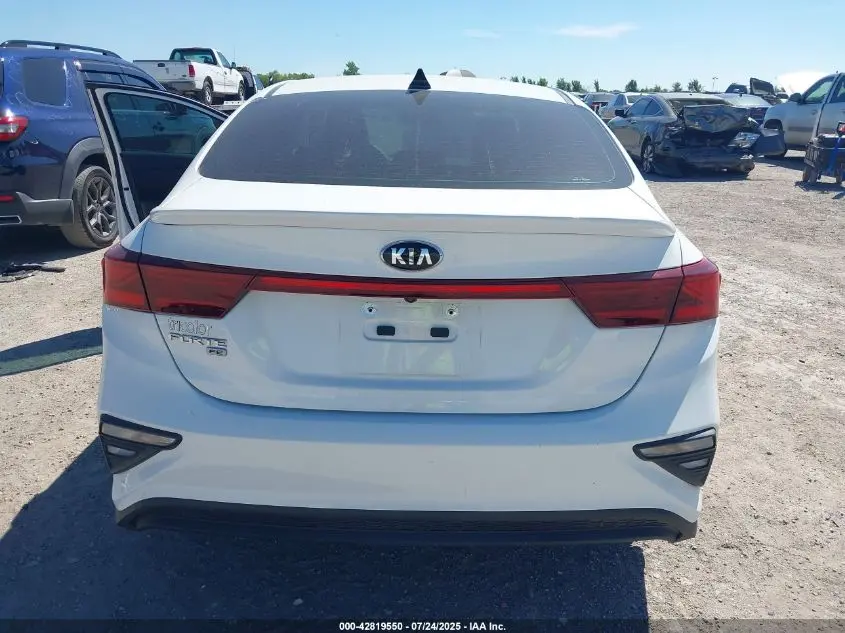 2021 KIA FORTE FE