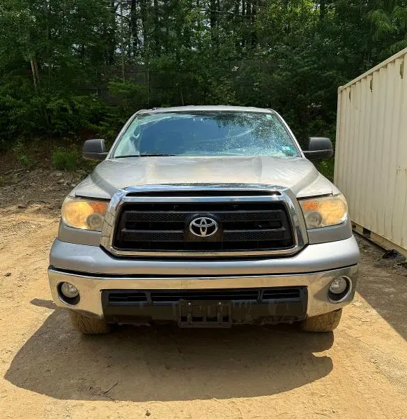 2010 TOYOTA TUNDRA DOUBLE CAB SR5  