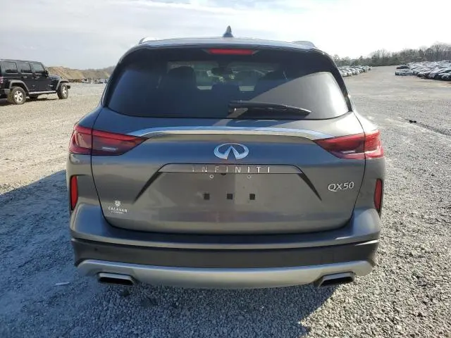 2021 INFINITI QX50 LUXE  