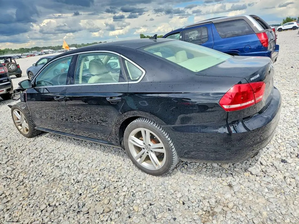 2014 VOLKSWAGEN PASSAT SE  