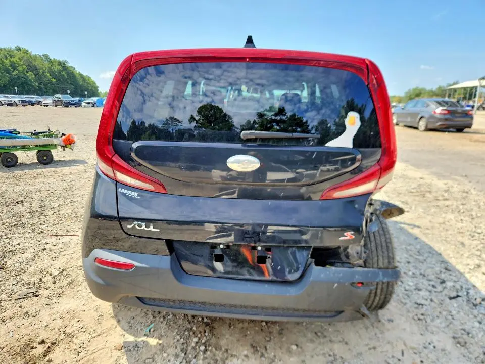 2020 KIA SOUL S  