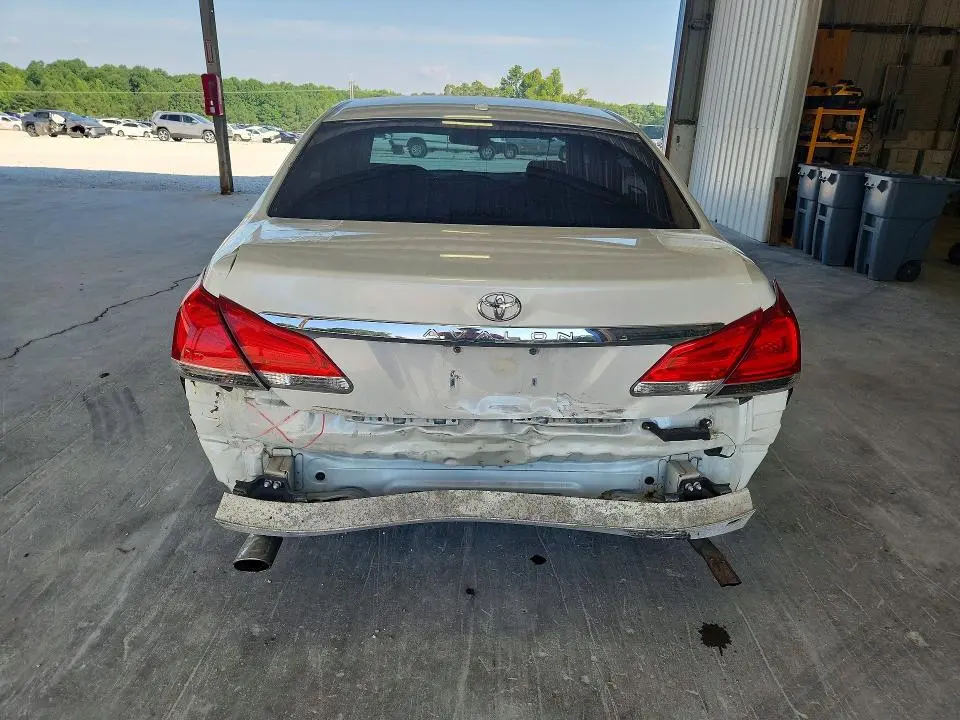 2012 TOYOTA AVALON LIMITED  
