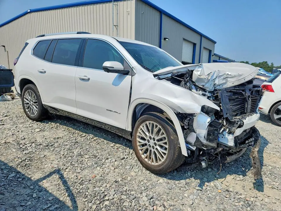 2025 GMC ACADIA DENALI  