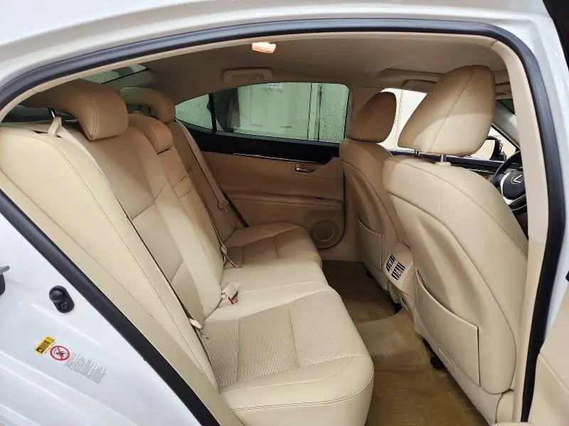 2015 LEXUS ES 350  