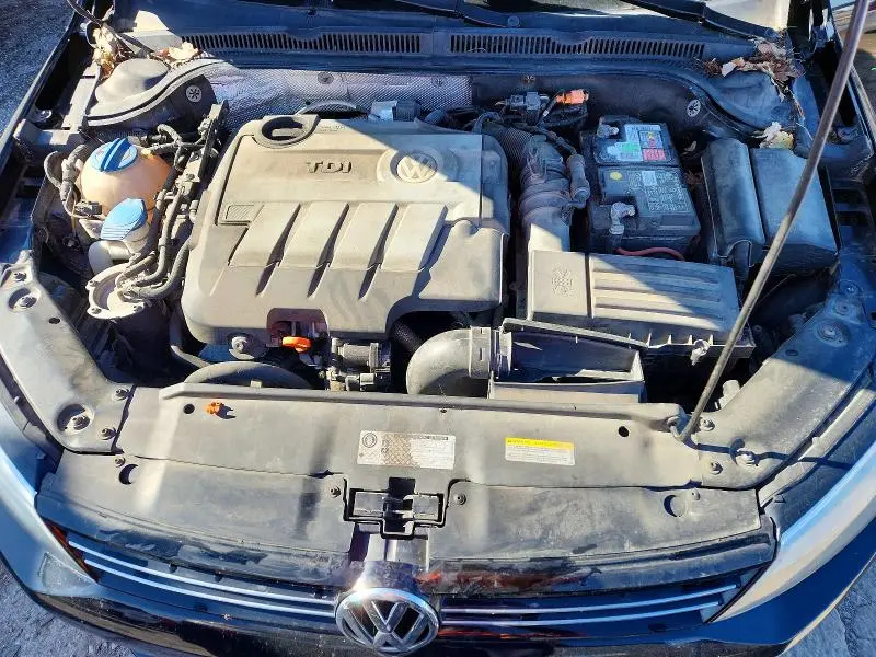 2013 VOLKSWAGEN JETTA TDI  