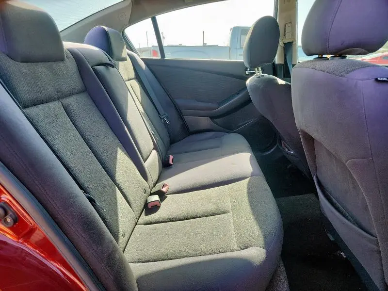 2010 NISSAN ALTIMA BASE  