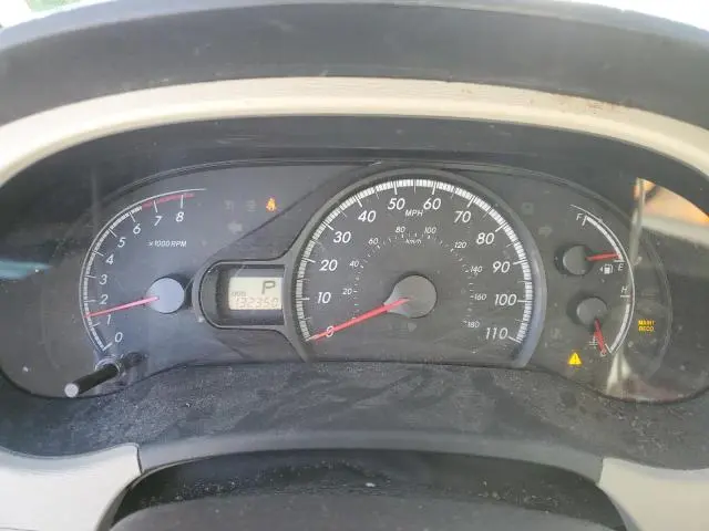 2011 TOYOTA SIENNA LE  