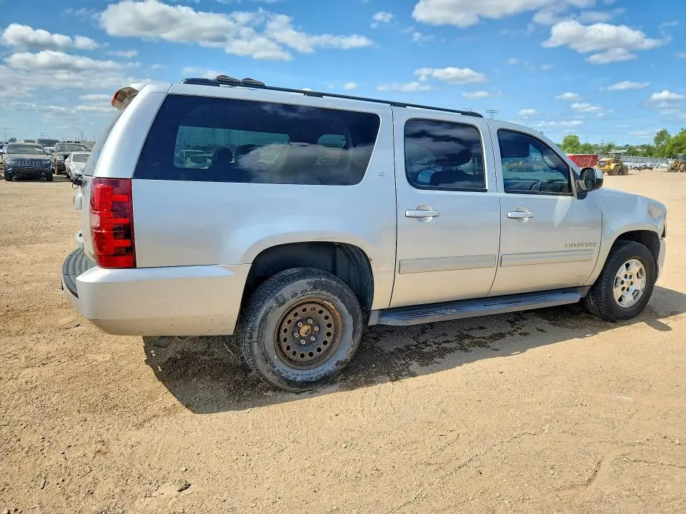 2012 CHEVROLET SUBURBAN K1500 LT  