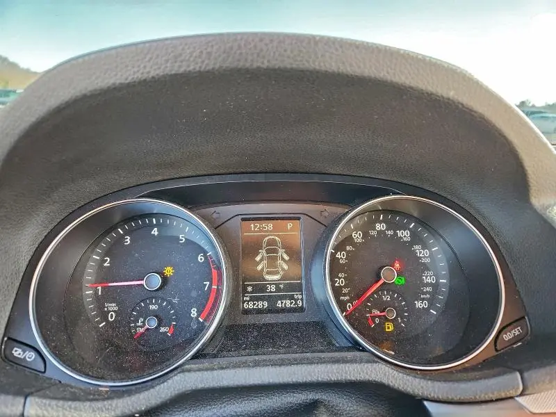 2018 VOLKSWAGEN PASSAT S  