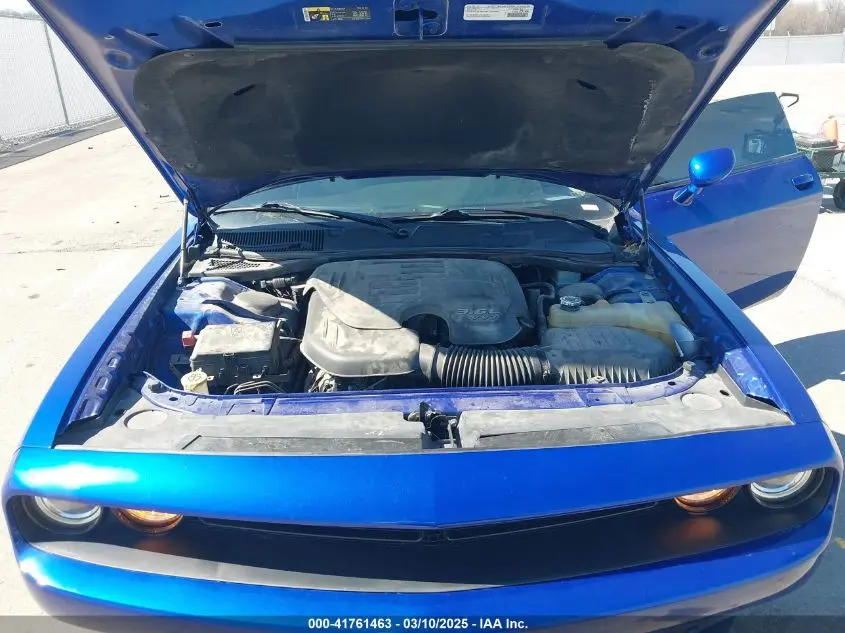 2018 DODGE CHALLENGER SXT PLUS