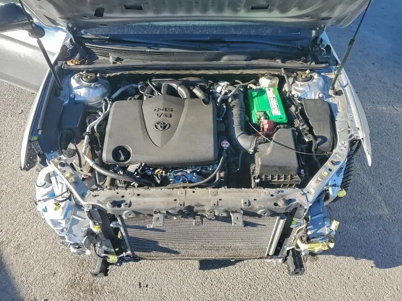 2019 TOYOTA AVALON XLE  