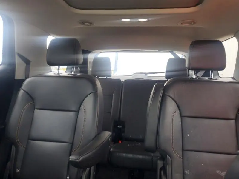 2020 CHEVROLET TRAVERSE LT  