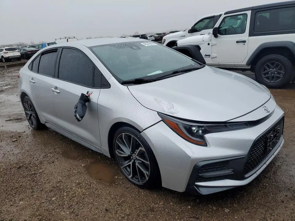 2020 TOYOTA COROLLA SE  
