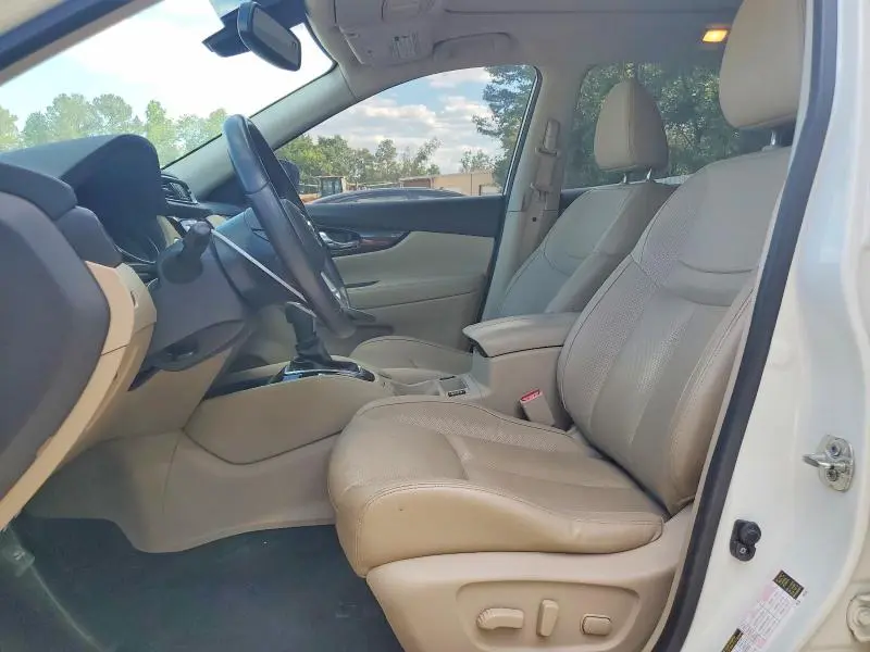 2017 NISSAN ROGUE SL  