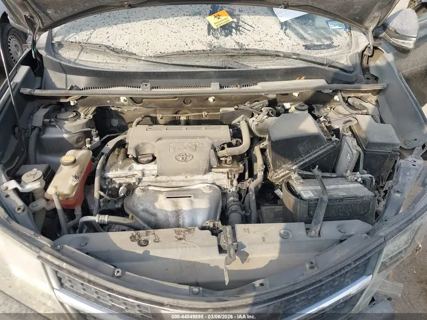 2015 TOYOTA RAV4 XLE