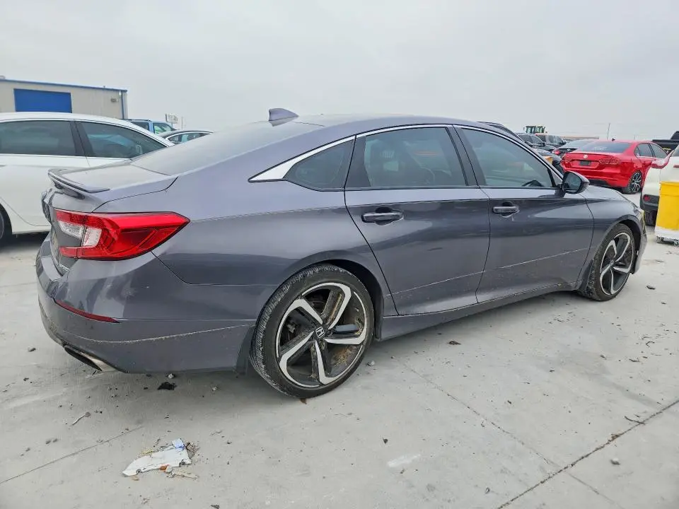2018 HONDA ACCORD SPORT  