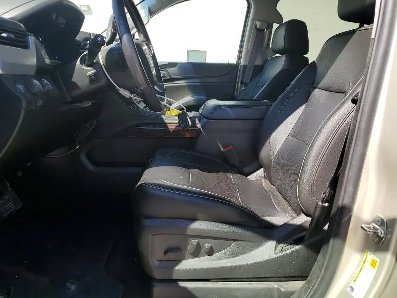 2017 GMC YUKON XL K1500 SLT  