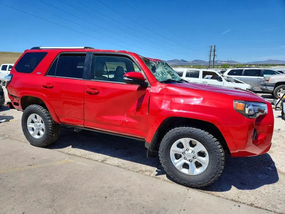 2022 TOYOTA 4RUNNER SR5 PREMIUM  