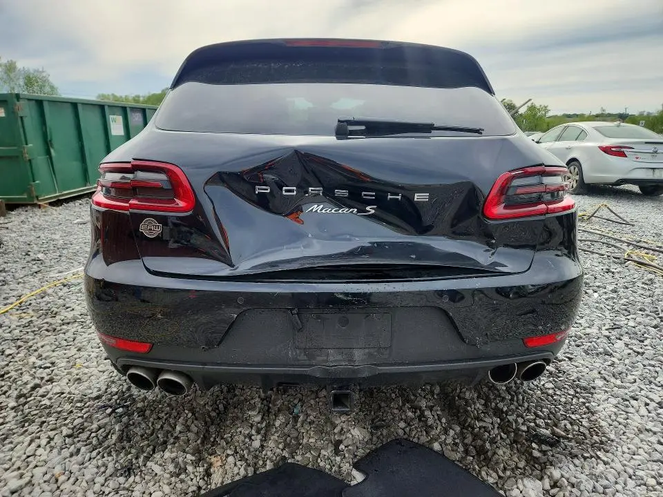 2017 PORSCHE MACAN S  