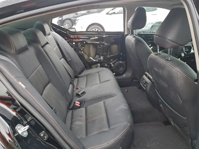 2024 NISSAN ALTIMA SR  