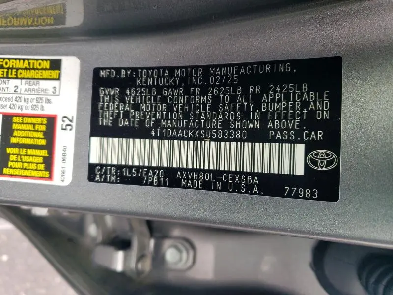 2025 TOYOTA CAMRY SE  