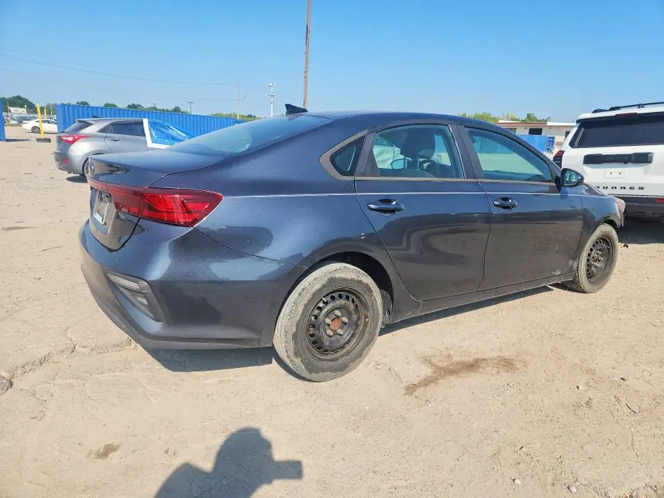 2019 KIA FORTE FE  