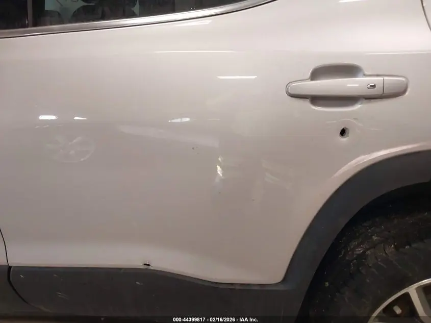 2017 GMC ACADIA SLE-2