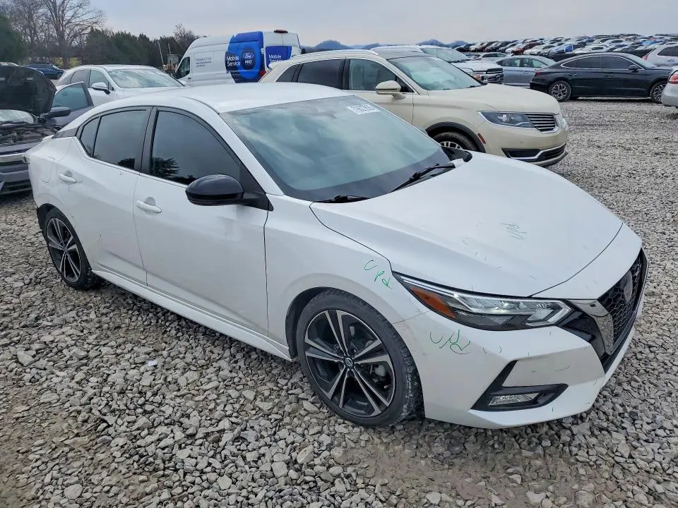 2021 NISSAN SENTRA SR  