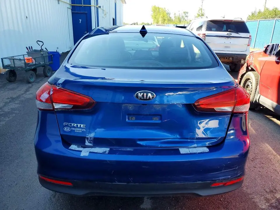 2018 KIA FORTE LX  