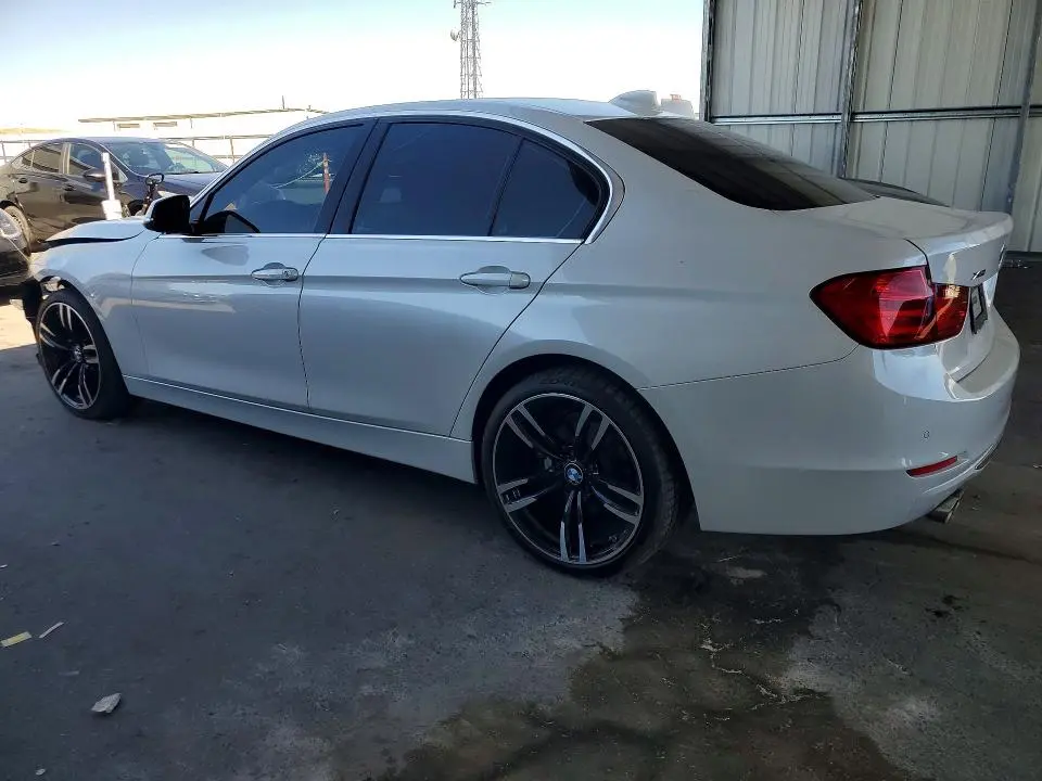 2015 BMW 328I   