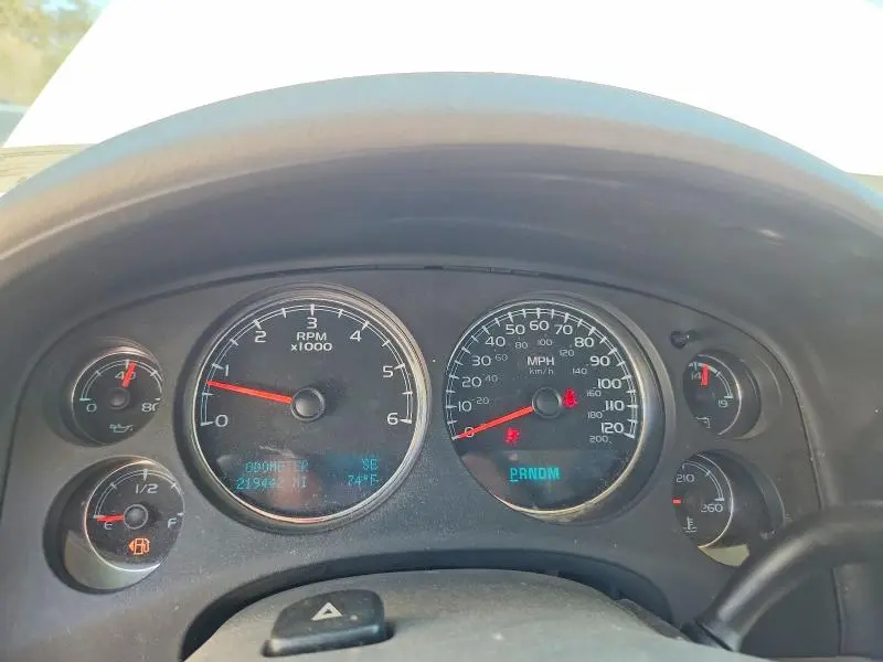 2011 CHEVROLET SUBURBAN K1500 LT  