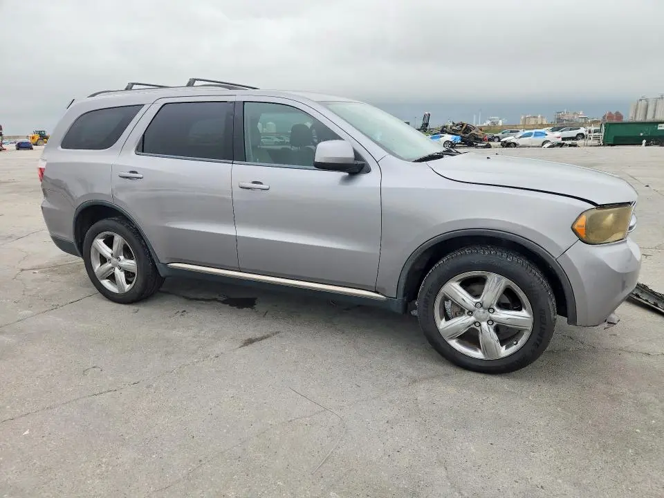 2013 DODGE DURANGO SXT  