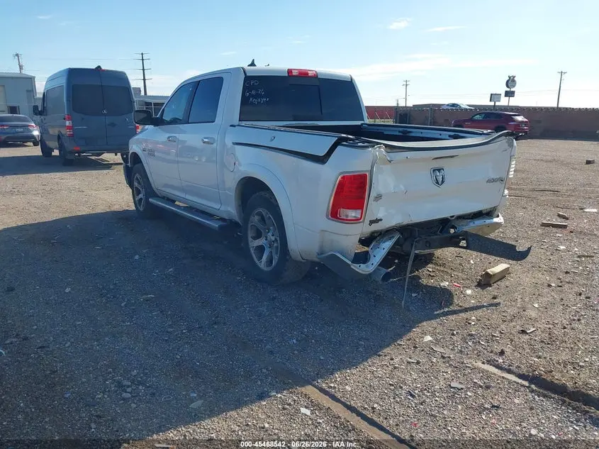 2017 RAM 1500 LARAMIE  4X4 5'7 BOX