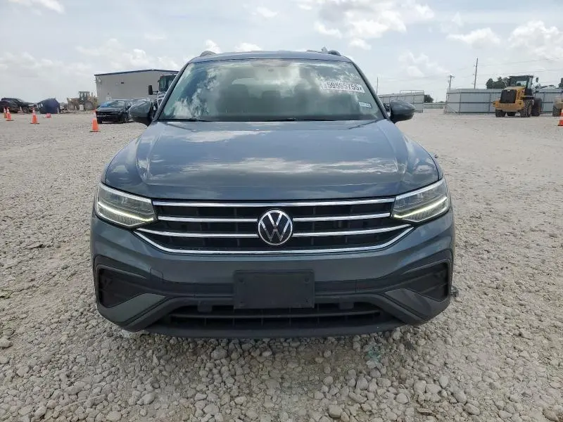 2022 VOLKSWAGEN TIGUAN S  