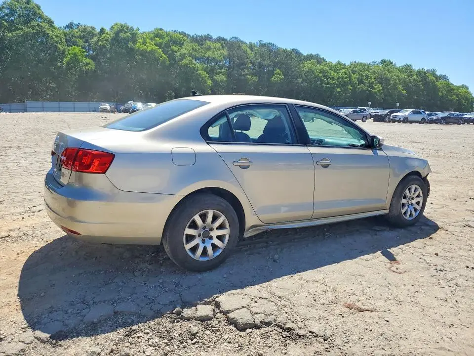 2014 VOLKSWAGEN JETTA SE  